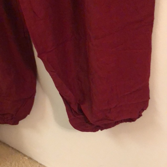 Elephant pants Boho Pants, Red with Red pockets, 24” inseam - Picture 4 of 6